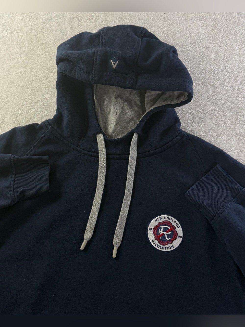Antigua New England Revolution Fleece Hoodie Men’s Large